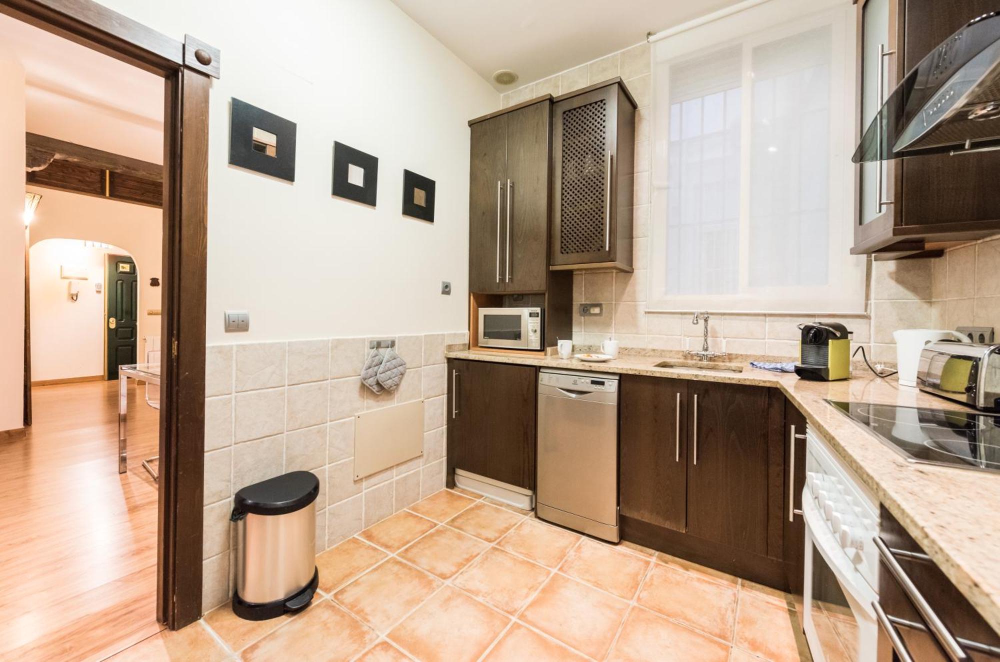 Downtown Jacuzzi Apartment Мадрид Екстериор снимка