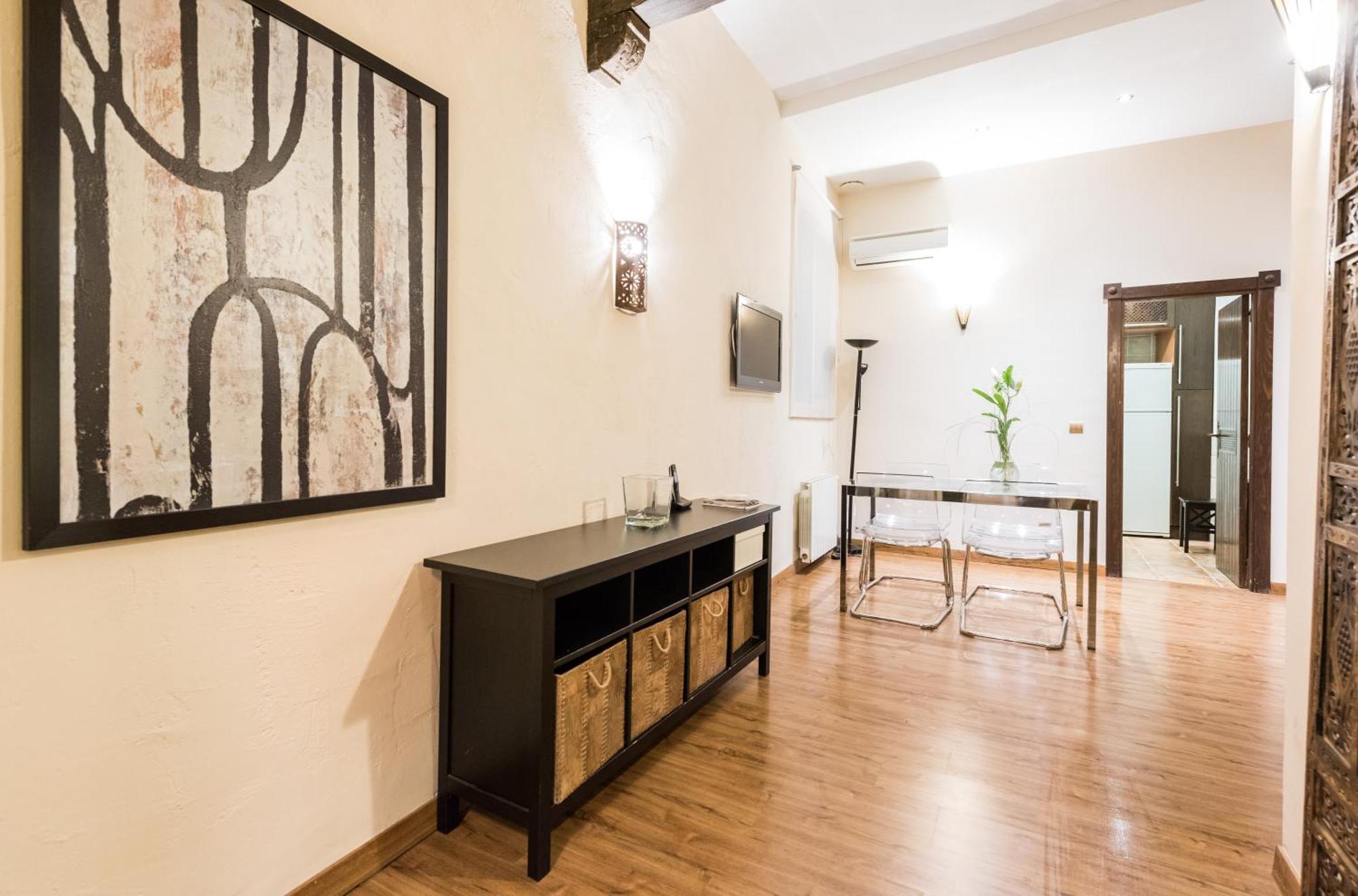 Downtown Jacuzzi Apartment Мадрид Екстериор снимка
